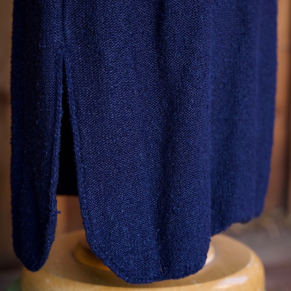 Vintage St. John For Saks Fifth Ave Blue Knitted Skirt & Sweater Set Woman's S - Picture 8 of 17